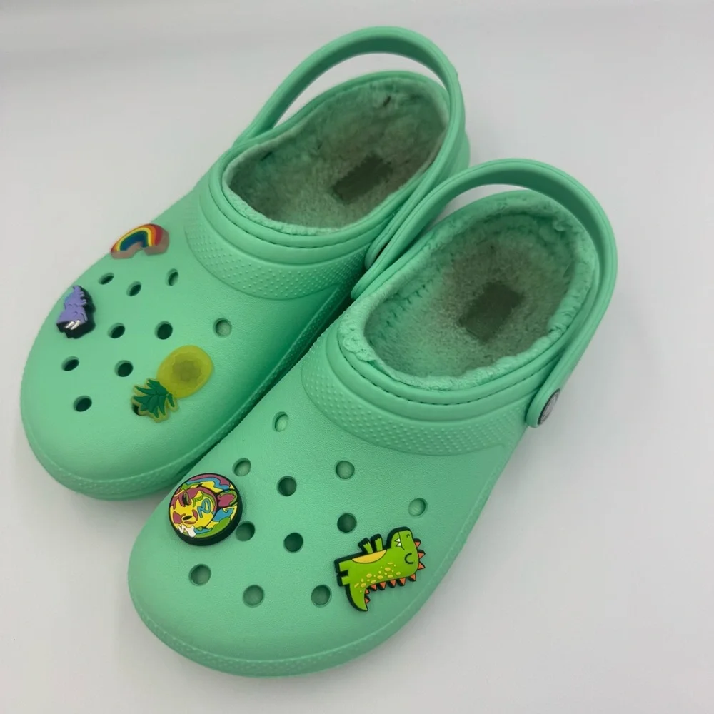 Crocs Classic Faux Fur Lined Clogs Mint Green Slip On Youth Junior size 4